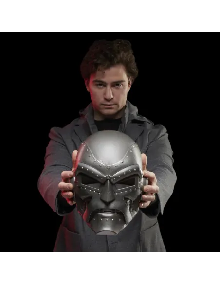 Casco premium roleplay hasbro marvel legends series doctor muerte Casco premium roleplay hasbro marvel legends series doctor muerte