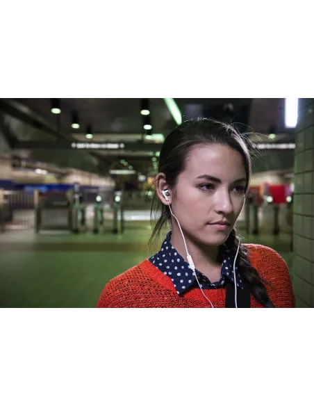 JBL Tune 210 Auriculares Alámbrico Dentro de oído Música Negro