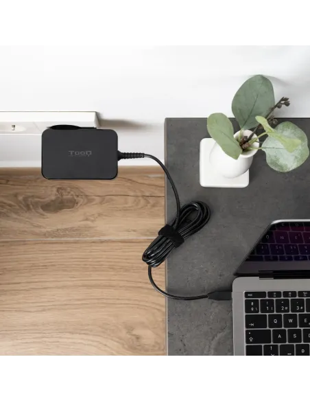 TooQ Cargador de portátil GAN USB-C PD 100W, Negro
