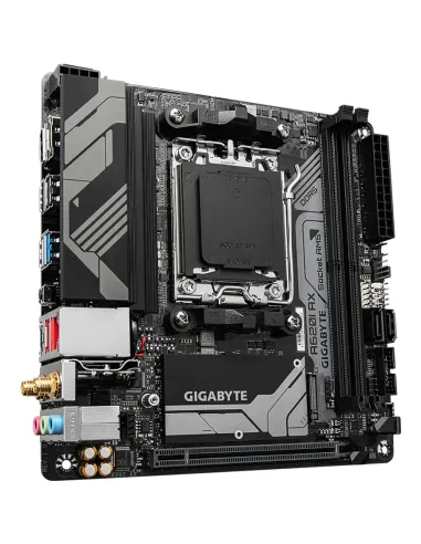 GIGABYTE A620I AX Placa base - Soporta CPUs AMD Ryzen 8000, VRM digital de 5+2+1 fases, hasta 6400MHz DDR5 (OC), 1xPCIe 4.0