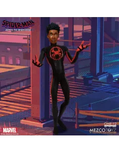 Figura mezco toyz spider - man across the spider - verse spider - man miles morales 17cm
