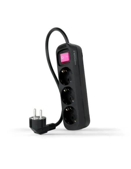 Nanocable Regleta de Enchufes con 3 Tomas con Interruptor, 1.4 m, Negro