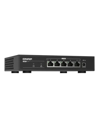 QNAP TS-673A-SW5T servidor de almacenamiento NAS Torre Ryzen Embedded V1500B 8 GB DDR4 0 TB QNAP QTS Negro