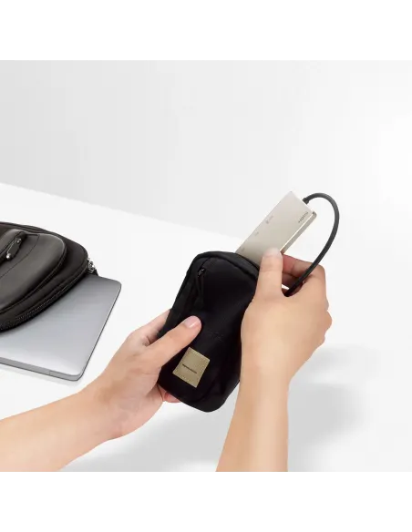 ATEN Docking station compacta USB-C multipuerto con power pass-through