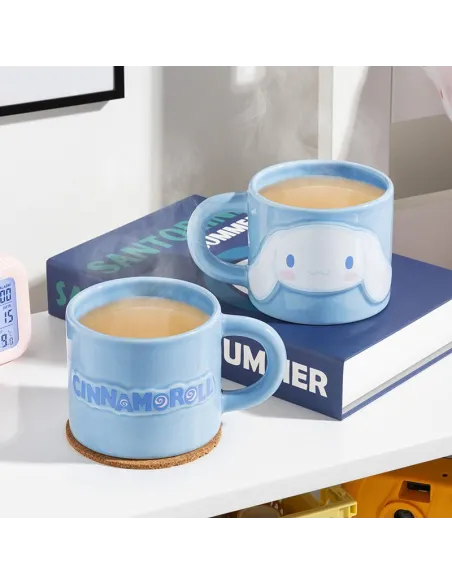 Taza en relieve paladone hello kitty canela