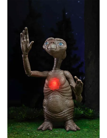 Figura neca ultimate deluxe e.t. con pecho led 40 aniversario et