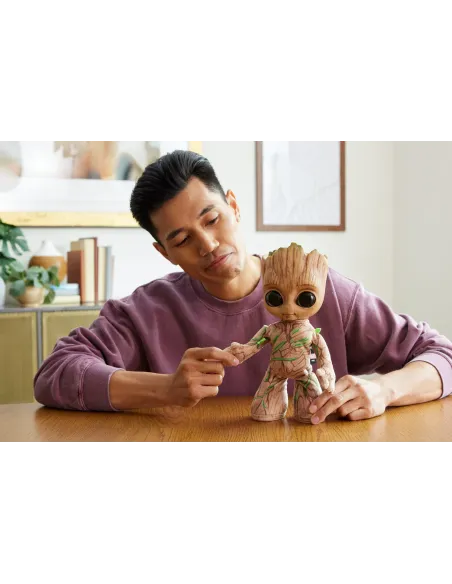 Mattel Marvel HJM23 juguete de peluche