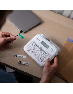 Brother PT-D410 impresora de etiquetas Transferencia térmica 180 x 180 DPI 20 mm s Alámbrico TZe QWERTY 2