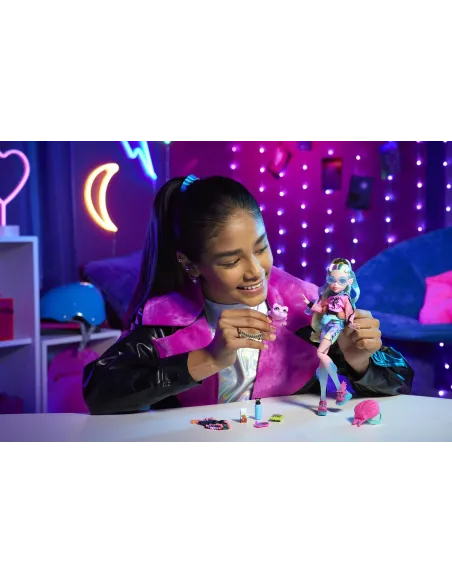 Monster High HHK55 muñeca