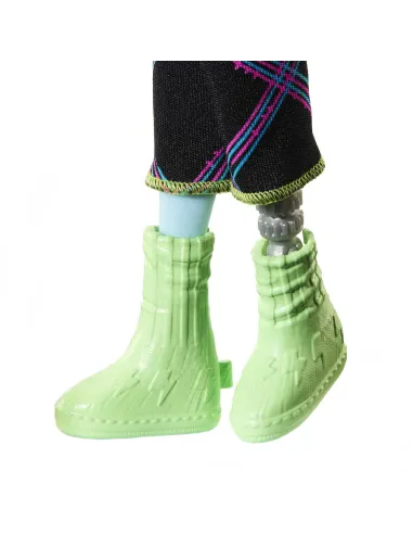 Monster High Creepover Party HKY68 muñeca