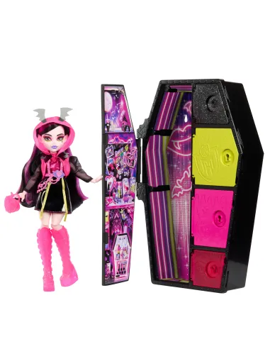 Monster High HNF78 muñeca