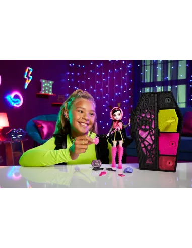 Monster High HNF78 muñeca