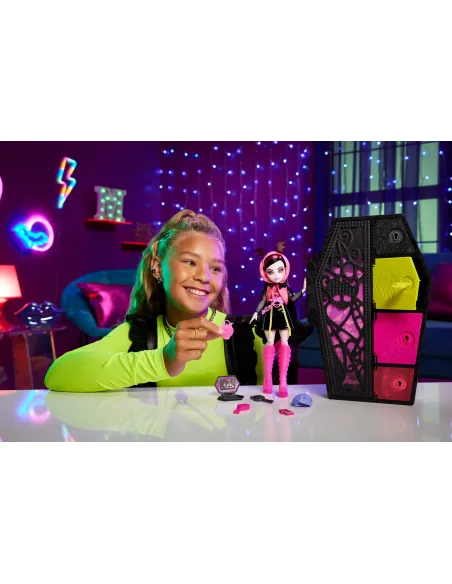 Monster High HNF78 muñeca