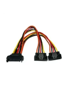 Cable divisor sata startech 0.15m -  macho - hembra