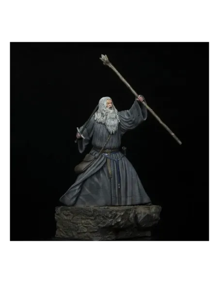 Figura el señor de los anillos gandalf en moria 18 cm