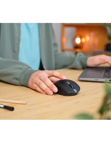 Trust Ozaa ratón Oficina mano derecha RF Wireless + Bluetooth Óptico 3200 DPI