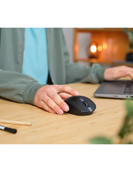 Trust Ozaa ratón Oficina mano derecha RF Wireless + Bluetooth Óptico 3200 DPI