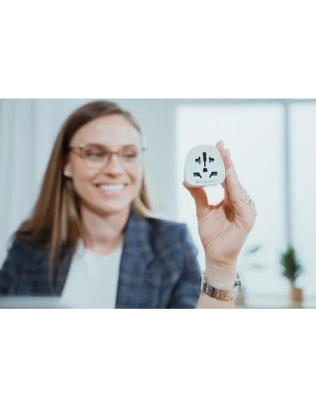 Verbatim WTEU-02 adaptador de enchufe eléctrico Tipo F Universal Blanco