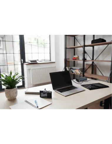 D-Link DMS-105 No administrado L2 2.5G Ethernet (100 1000 2500) Negro