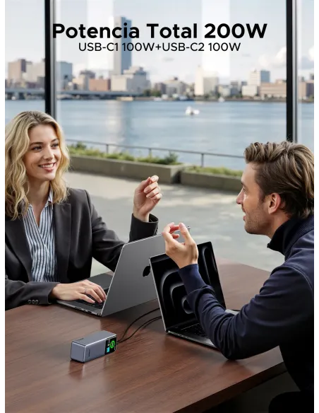 Ugreen 25000mAh 200W Fast Charging Powerbank Gris