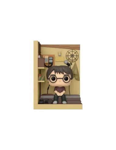 Funko pop harry potter in cupboard