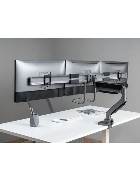 Equip Soporte de sobremesa para monitor triple de 17"-27