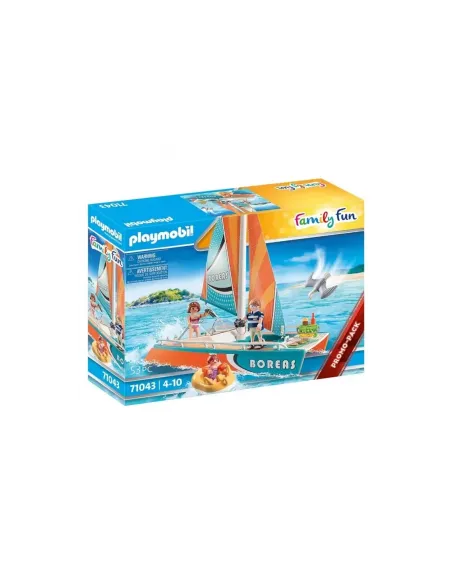 Playmobil family fun catamaran