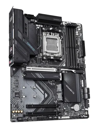 GIGABYTE X870 GAMING WIFI6 Placa Base - Compatible con CPUs AMD Ryzen 9000, 8+2+2 fases VRM, hasta 8000MHz DDR5 (OC), 1xPCIe