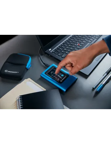 Kingston Technology IronKey 960GB Vault Privacy 80 XTS-AES 256-bit SSD externo cifrado