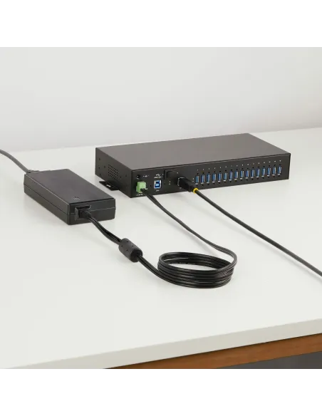 StarTech.com Hub Ladrón Industrial de Metal USB 3.0 5Gbps de 16 Puertos - de Montaje - Alimentación por Bloque de Terminales -
