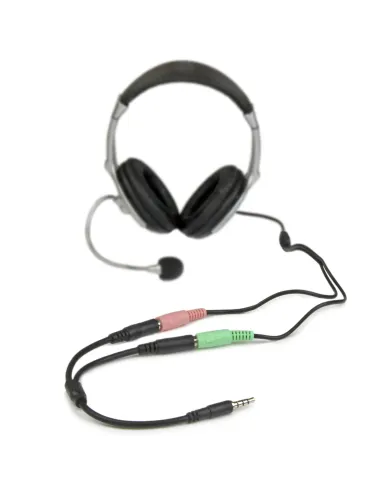 StarTech.com Adaptador de Auriculares con Micrófono Mini-Jack 3,5mm 4 pines a Conectores Separados de Auriculares y de