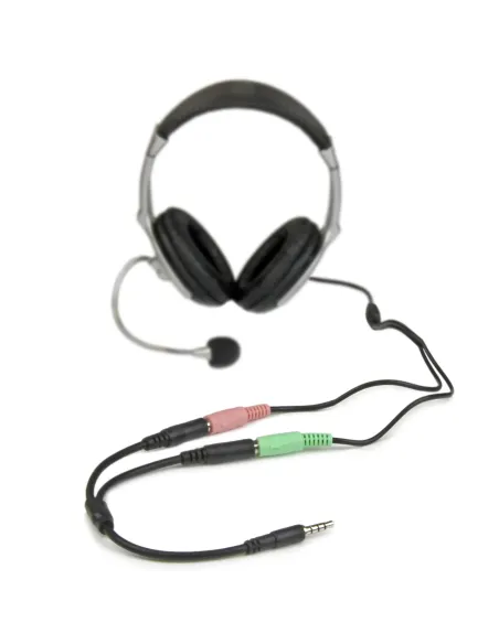 StarTech.com Adaptador de Auriculares con Micrófono Mini-Jack 3,5mm 4 pines a Conectores Separados de Auriculares y de