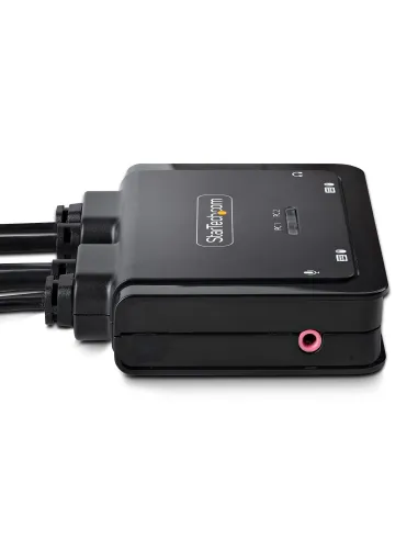 StarTech.com C2-D46-UAC-CBL-KVM interruptor KVM Negro