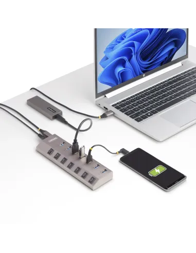 StarTech.com Hub USB-C de 7 Puertos USB-A - Ladrón USB Tipo C con Fuente de Alimentación - Interruptores Individuales de