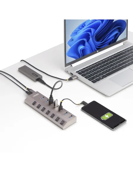 StarTech.com Hub USB-C de 7 Puertos USB-A - Ladrón USB Tipo C con Fuente de Alimentación - Interruptores Individuales de