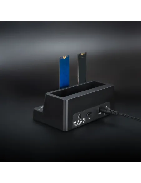 TooQ Docking Station USB-C 3.2 Gen 2 Dos Bahías para SSD M.2 NVMe + Bahía para 2,5"- 3,5" para HDD + Clonador, Negro