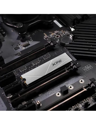 ADATA GAMMIX S60 2 TB M.2 PCI Express 4.0 NVMe 3D NAND