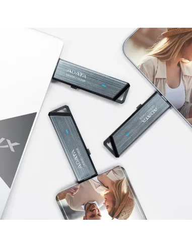 ADATA AELI-UE800-2T-CSG unidad flash USB 2 TB USB Tipo C 3.2 Gen 2 (3.1 Gen 2) Plata