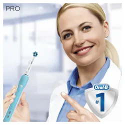 Oral-B PRO 700 CrossAction Adulto Cepillo dental oscilante Azul, Blanco