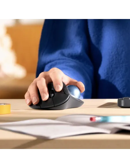 Logitech ERGO M575 for Business ratón Oficina mano derecha RF Wireless + Bluetooth Trackball 2000 DPI
